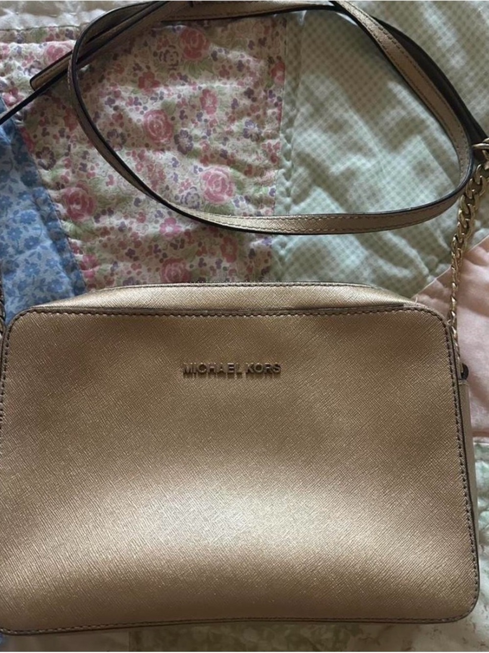 MICHAEL KORS Gold Crossbody Bag